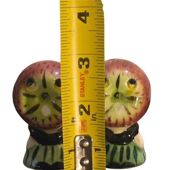 Vintage Anthropomorphic fruit  Salt & Pepper Shakers Apple Head Japan 1950s - Picture 9 of 9